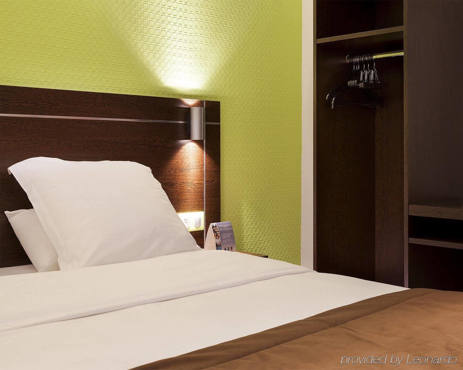 B&B Hotel Brétigny-sur-Orge Kültér fotó